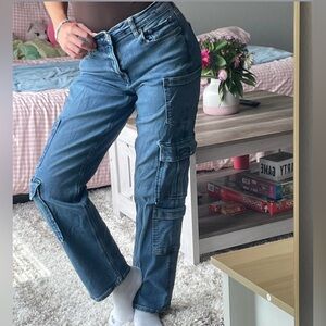 American Eagle Cargo Jeans